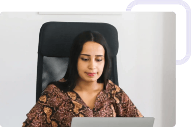 Desarrolladora de software de Alter Solutions en supervisión del rendimiento del software